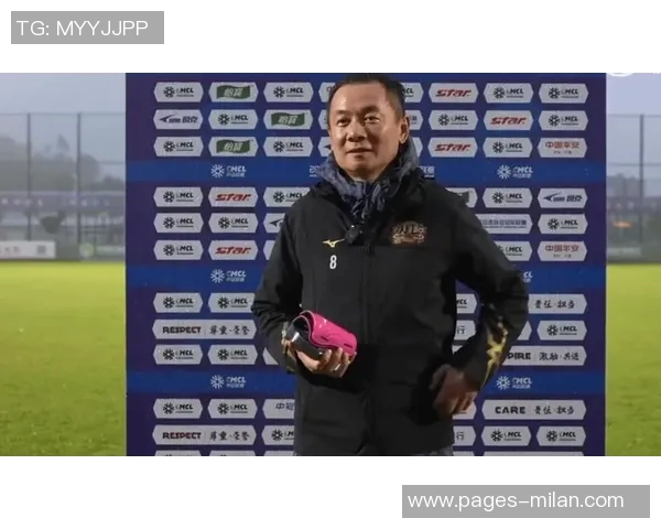 上海橘橙冲乙成功朱骏调侃海报宣传足以吸引投资者 上海橘橙冲乙成功朱骏调侃海报宣传足以吸引投资者