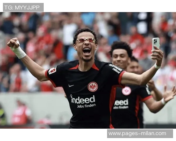 埃基蒂克身披法国队9号球衣有望首发出战引发热议