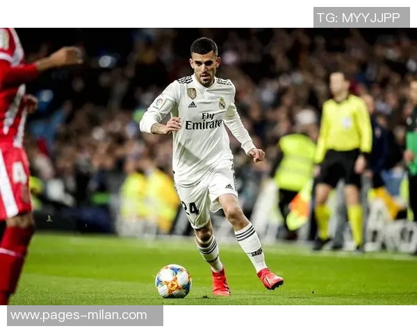 皇马纽卡争夺斯米特阿尔克马尔标价不低于6000万欧